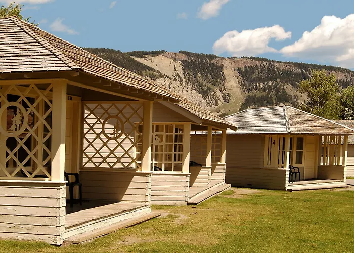 Hot Springs Mammoth