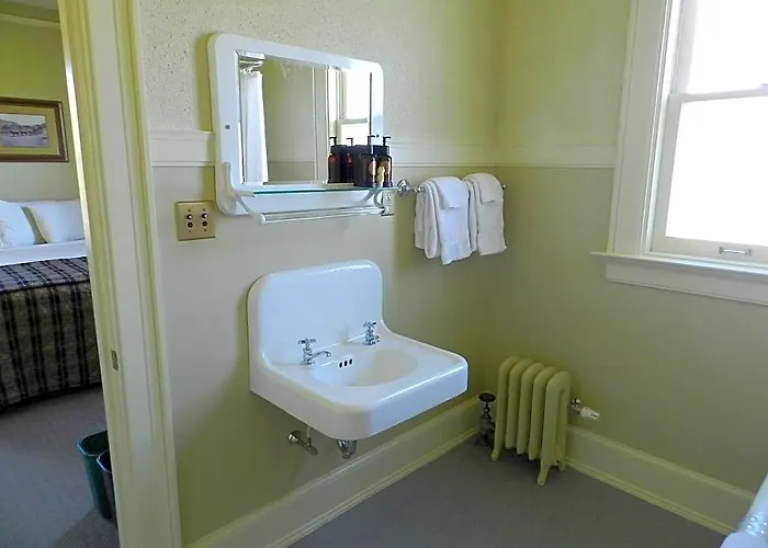 Hot Springs Hotel